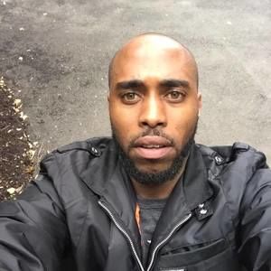 Meet your Posher, Carl